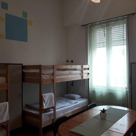 East Side Hostelブダペスト エクステリア 写真